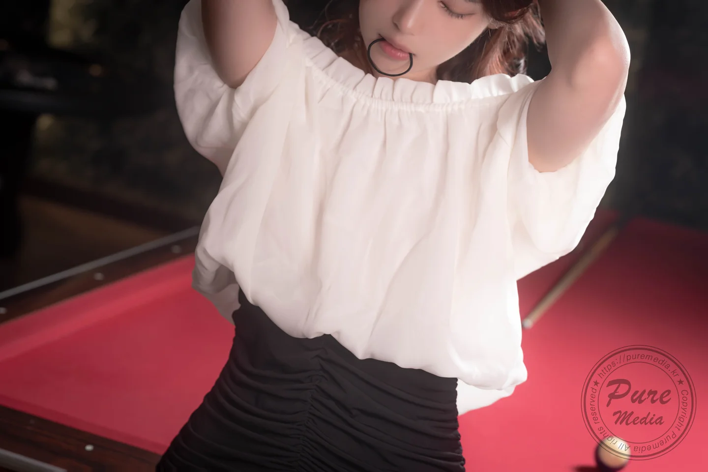 Pure_Media_Vol_305_Yeha_예하_Hard_balls_&_Red_hole_142P_220MB tg@simisebaisi 【丝足阁】036.webp